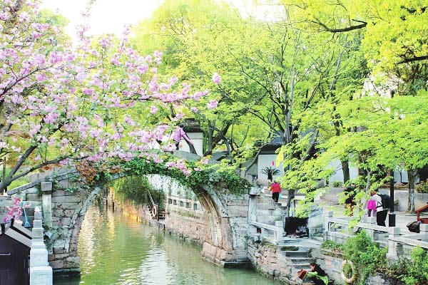 吳中第一鎮　秀絕冠江南